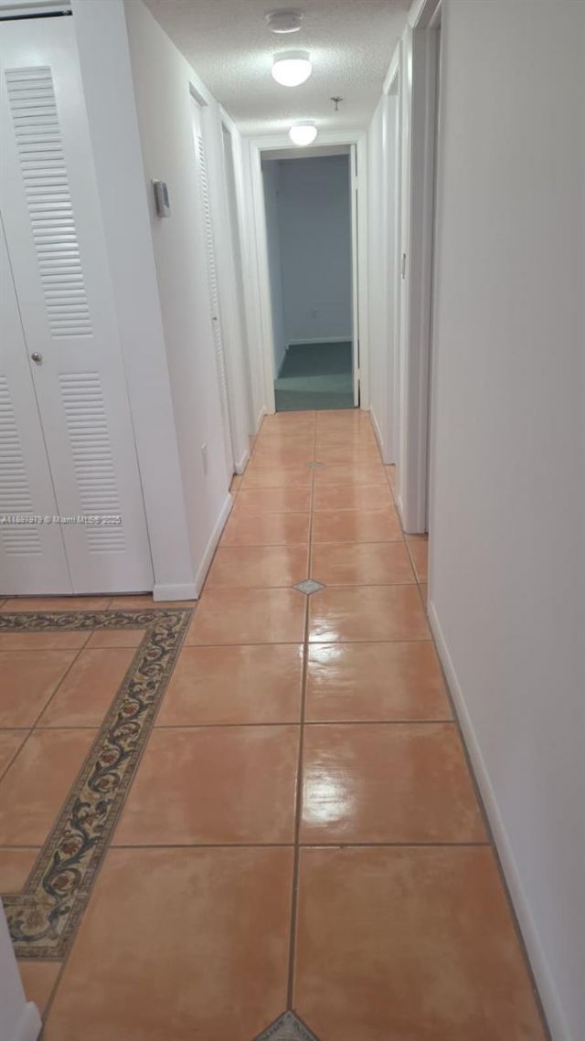 5249 NW 7th St, Unit 418, Miami, FL 33126 Photo