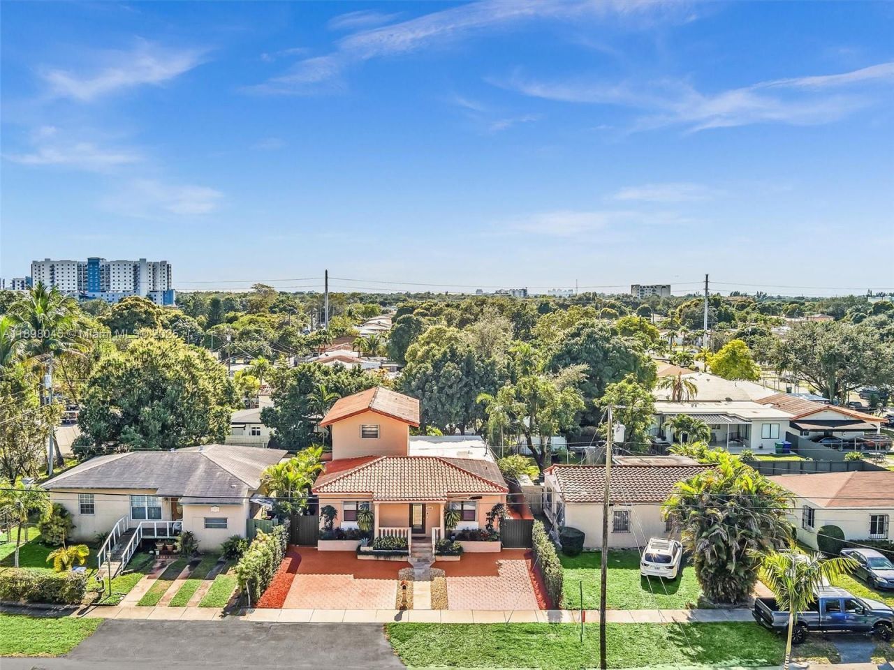 6460 SW 2nd St, Miami, FL 33144 Photo