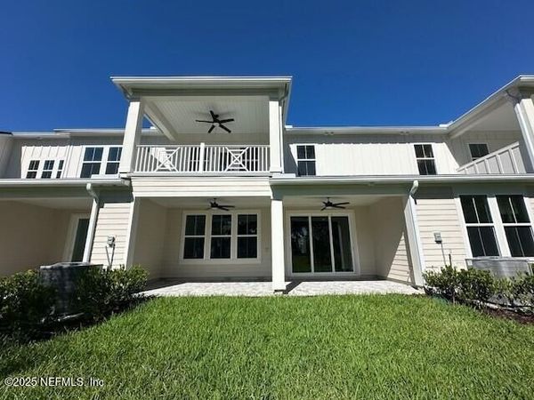 345 OAKMOSS Drive, St. Johns, FL 32259