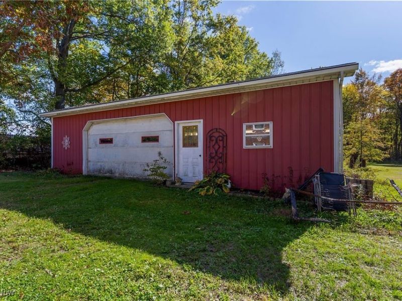 6565 McCartney Road, Lowellville, OH 44436 Photo 29