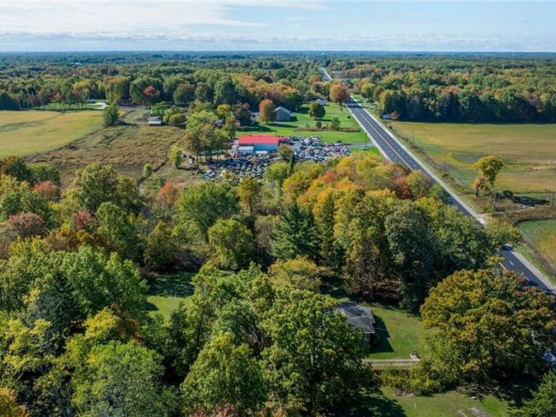 6565 McCartney Road, Lowellville, OH 44436 Photo 4