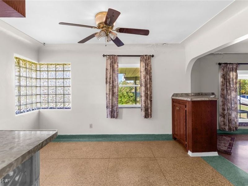 6565 McCartney Road, Lowellville, OH 44436 Photo 9