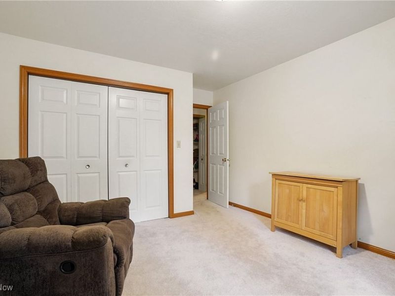 6695 Clingan Road, Unit 10, Poland, OH 44514 Photo 18