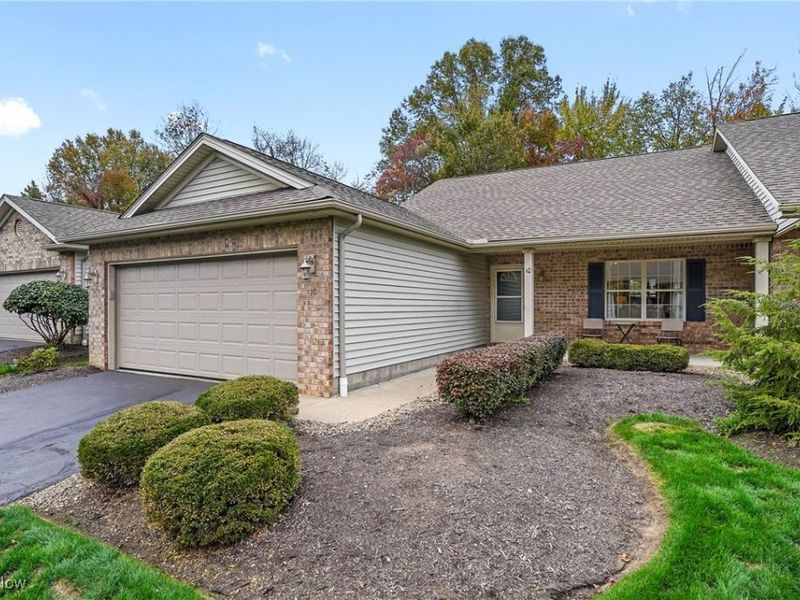 6695 Clingan Road, Unit 10, Poland, OH 44514 Photo 25