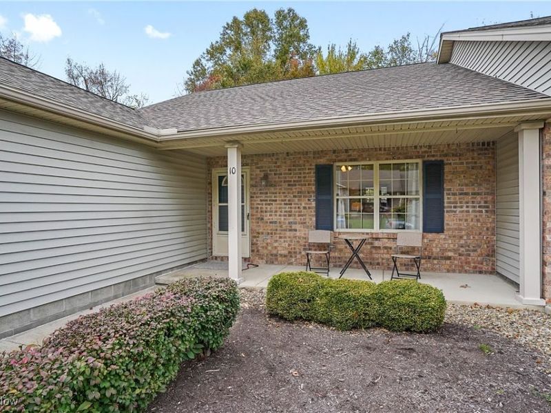 6695 Clingan Road, Unit 10, Poland, OH 44514 Photo 30