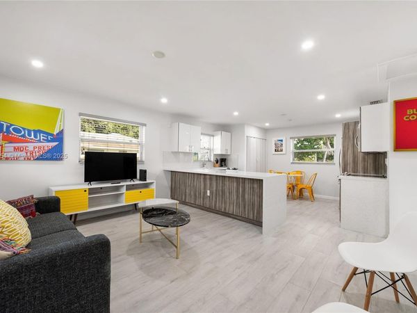 5037-5035 NW 5th AVE, Miami, FL 33127