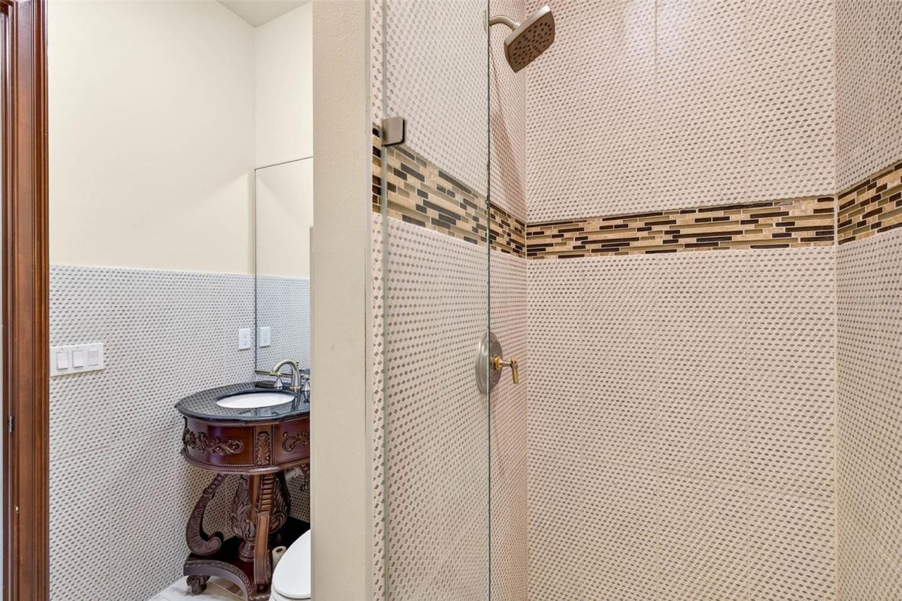 10908 Flint Estates Drive, Thonotosassa, FL 33592 Photo