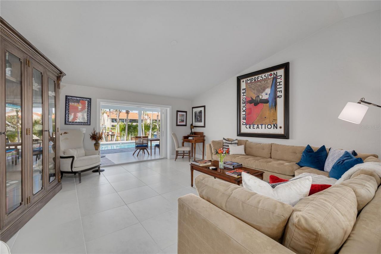 4959 58th Avenue S, Saint Petersburg, FL 33715 Photo