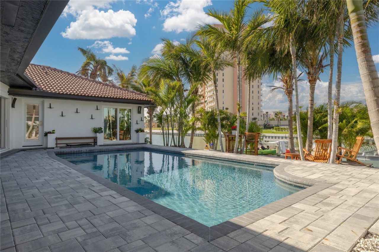 4959 58th Avenue S, Saint Petersburg, FL 33715 Photo