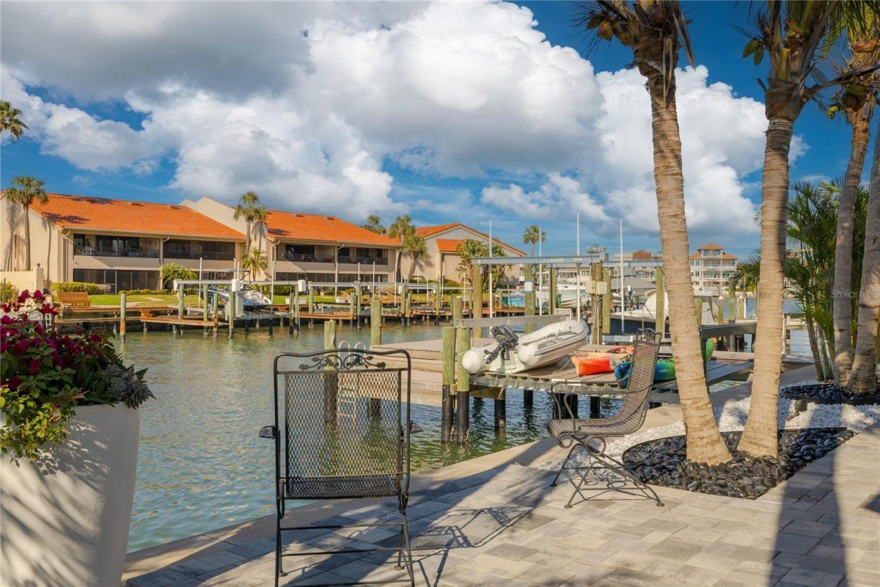 4959 58th Avenue S, Saint Petersburg, FL 33715 Photo