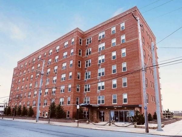 560 W Broadway, Unit 3H, Long Beach, NY 11561