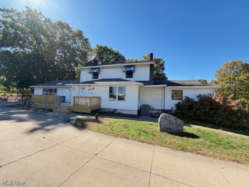 2470 Massillon Road, Akron, OH 44312 Photo 1