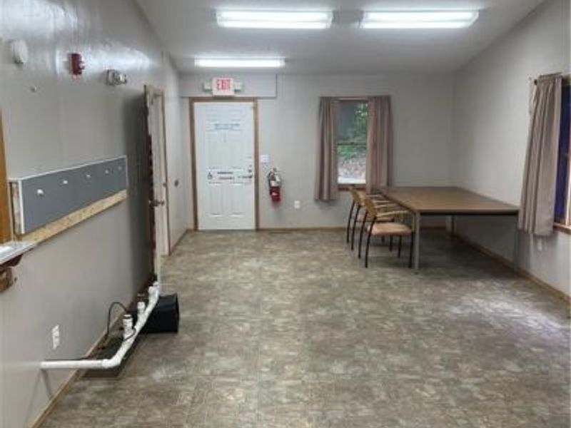 2470 Massillon Road, Akron, OH 44312 Photo 18