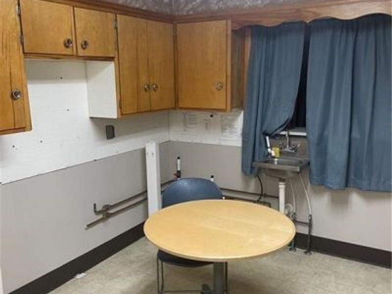 2470 Massillon Road, Akron, OH 44312 Photo 21