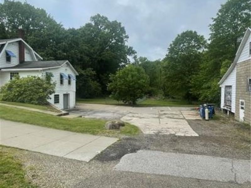 2470 Massillon Road, Akron, OH 44312 Photo 7