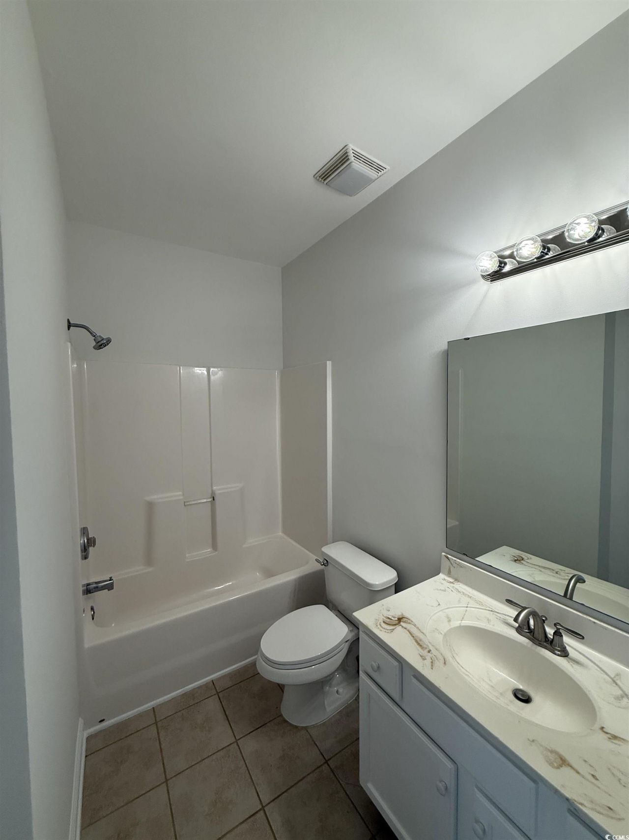 338 Vermillion Dr. Photo 12