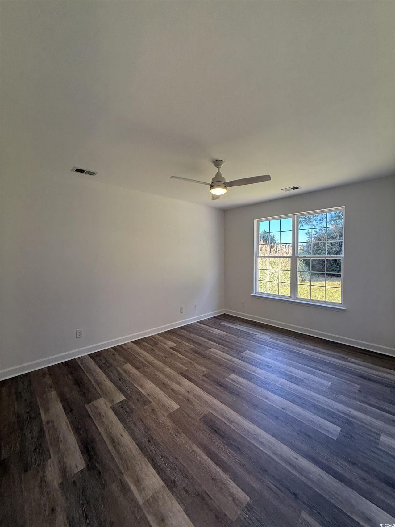 338 Vermillion Dr. Photo 13