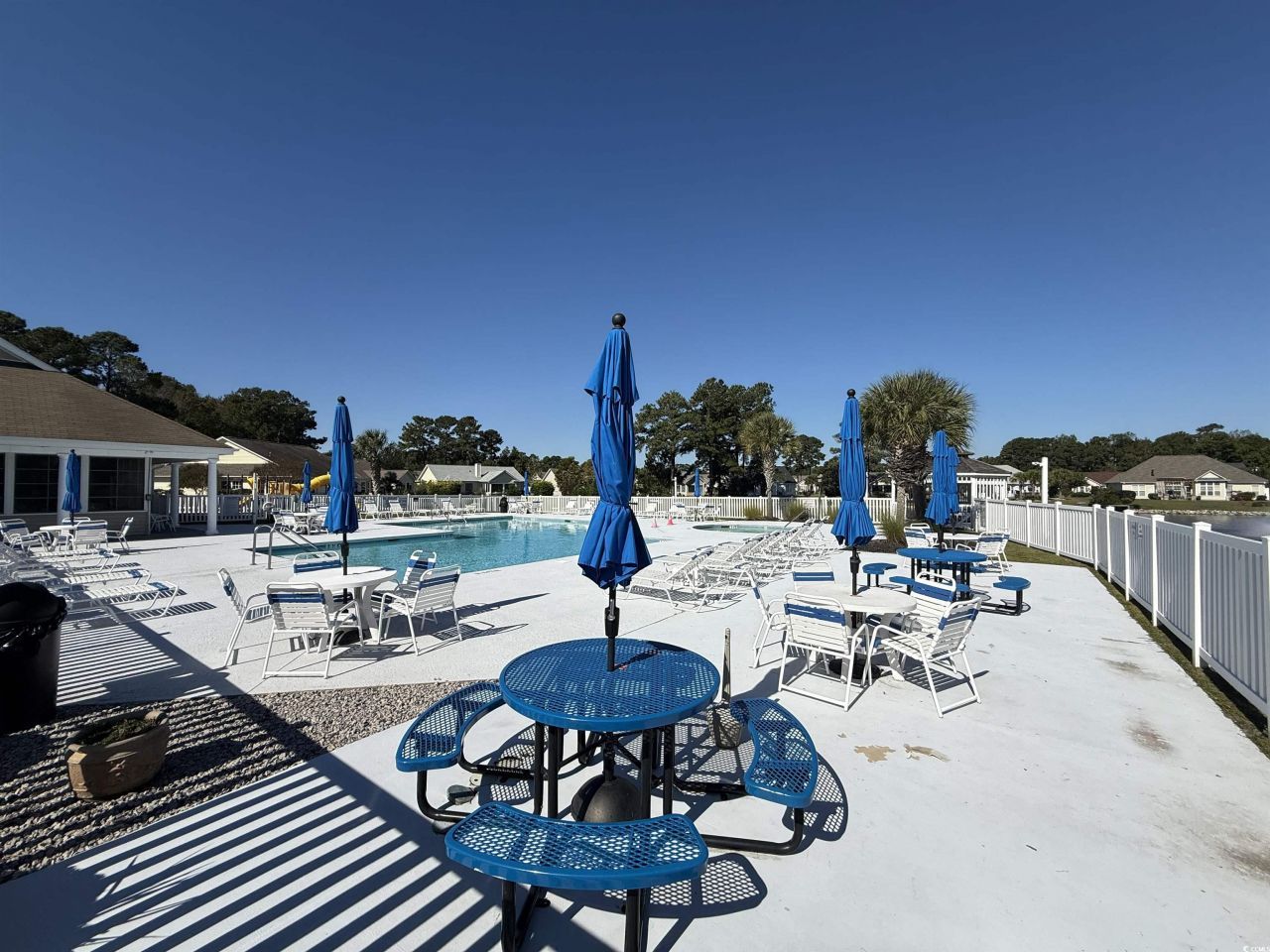 338 Vermillion Dr. Photo 17