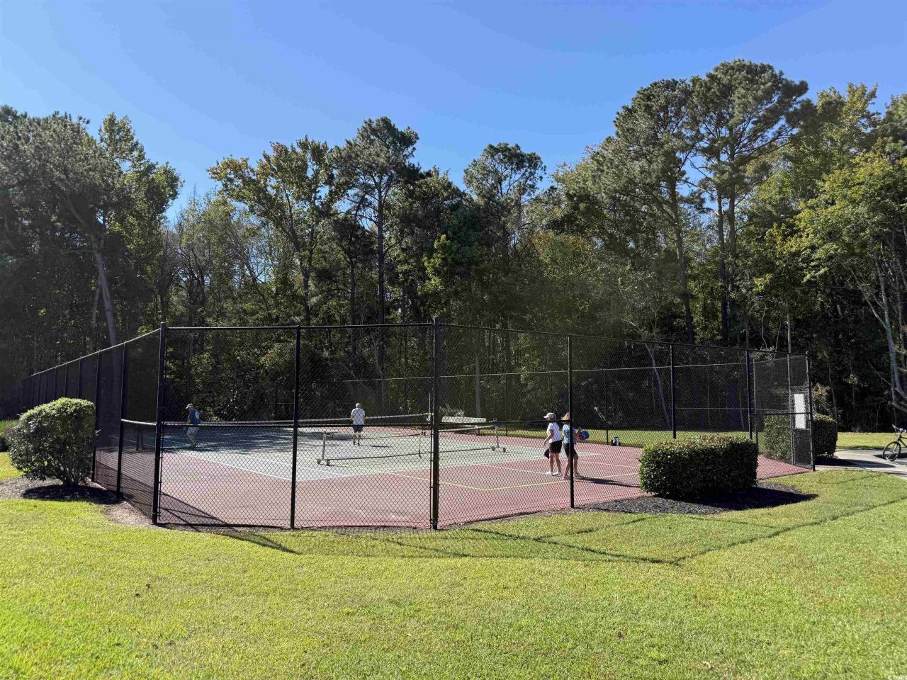 338 Vermillion Dr. Photo 18