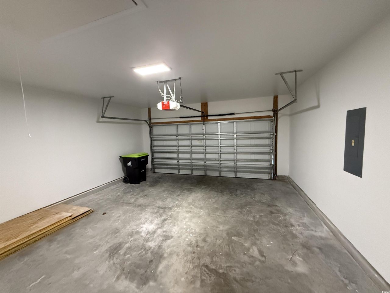 338 Vermillion Dr. Photo 24