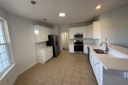 338 Vermillion Dr. photo 4