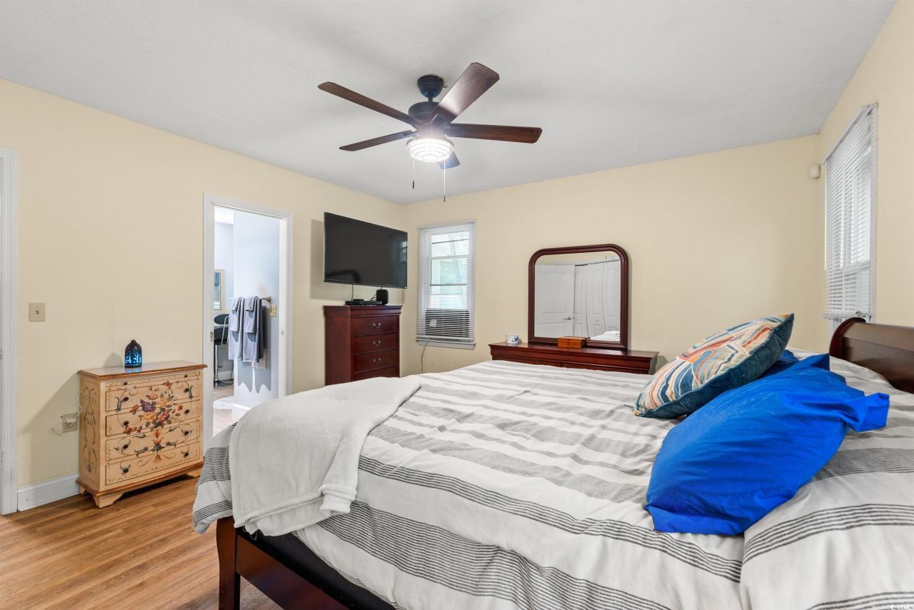 406 S Rosemary Ave. Photo 16