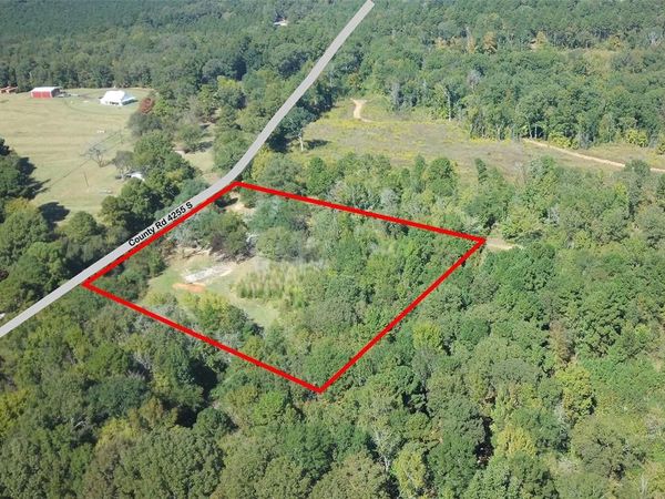 15061 S County Rd 4255 , Henderson, TX 75654