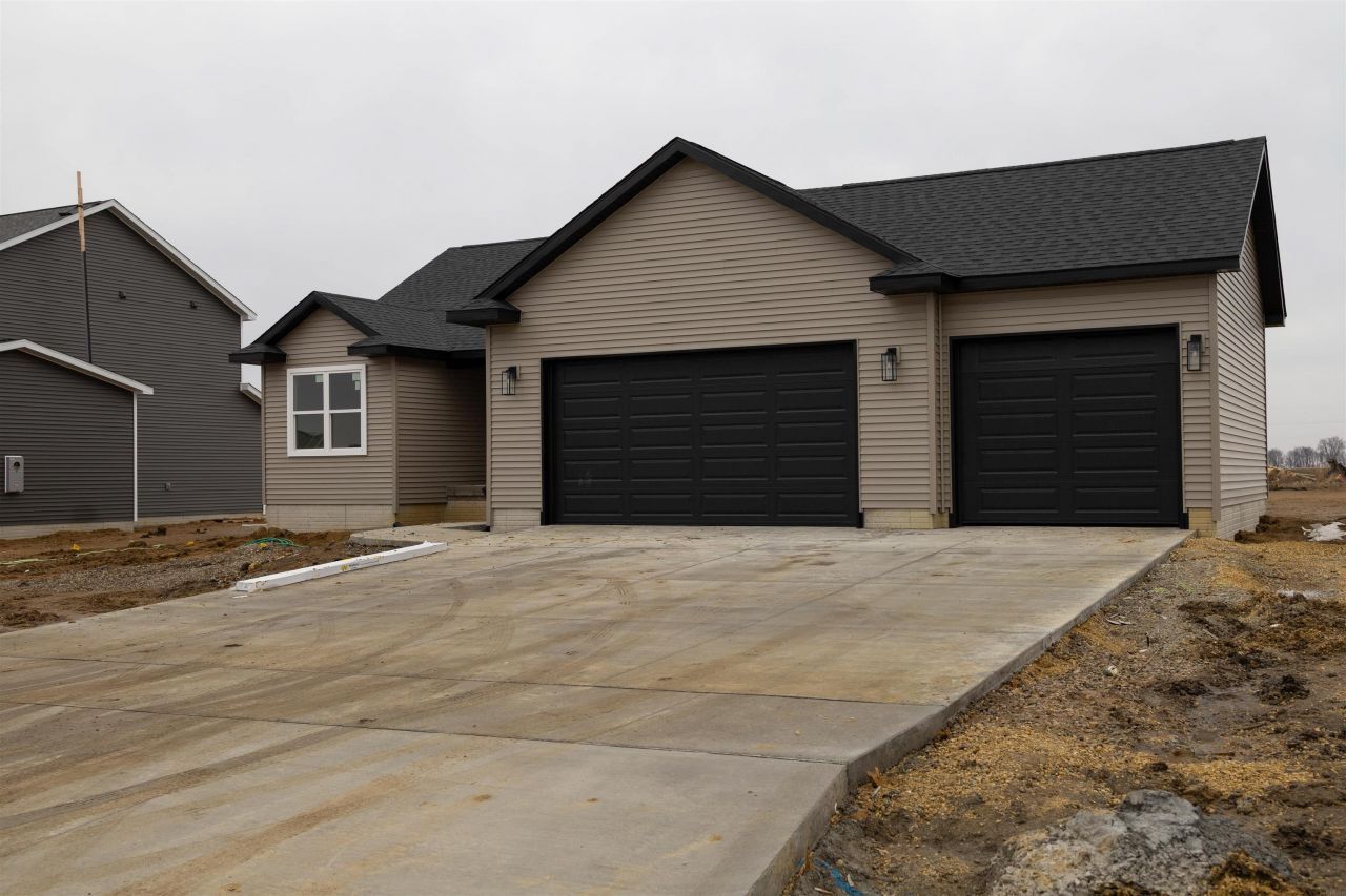 235 Bordner Drive, Jesup, IA 50648 Main Photo