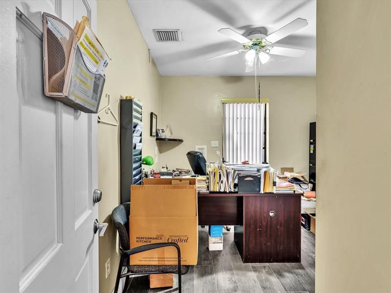 4901 SW 51st St, Davie, FL 33314 Photo