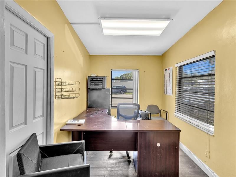 4901 SW 51st St, Davie, FL 33314 Photo