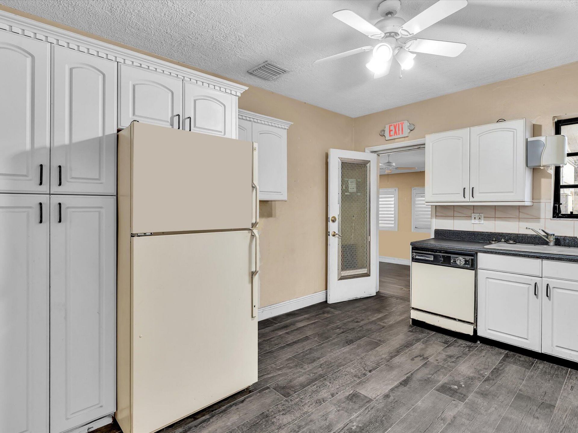 4901 SW 51st Street, Davie, FL 33314 Photo