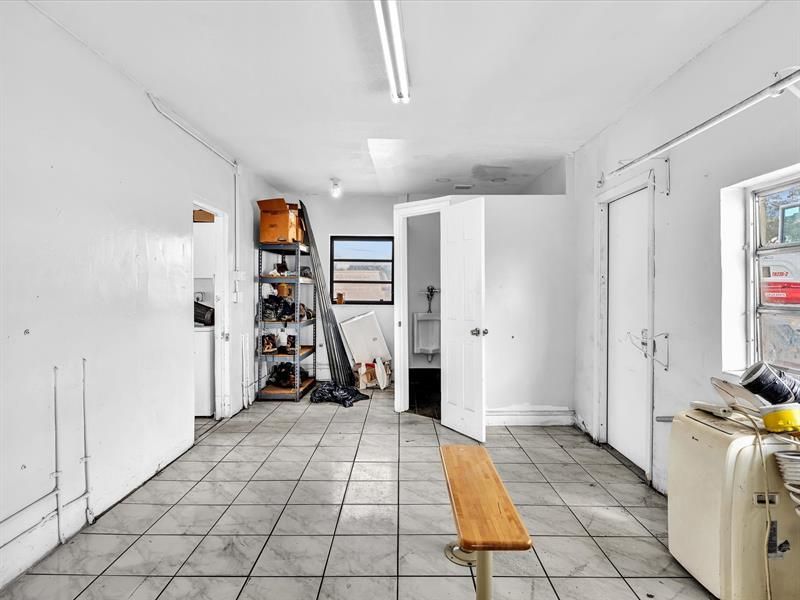 4901 SW 51st St, Davie, FL 33314 Photo