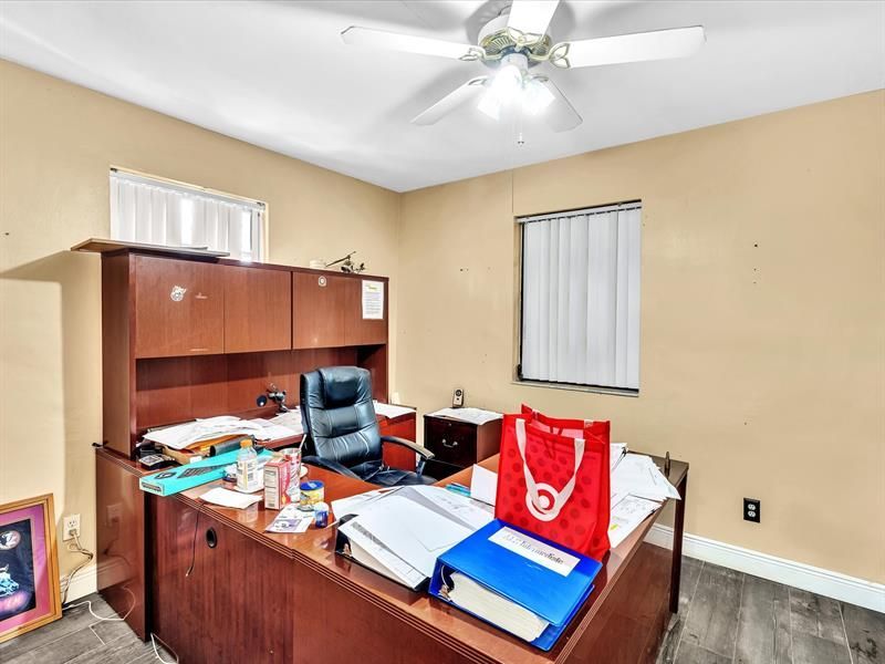 4901 SW 51st St, Davie, FL 33314 Photo