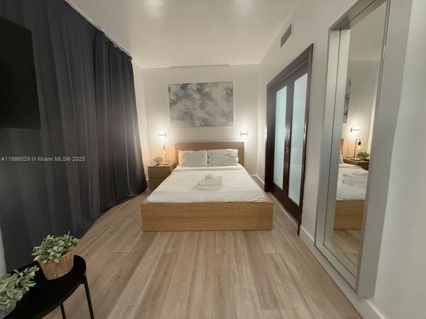 1036 Ocean Dr, Unit B303, Miami Beach, FL 33139