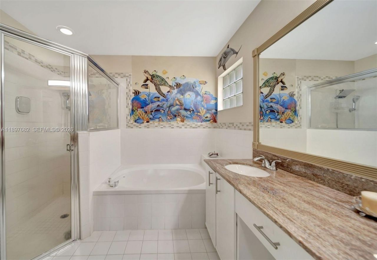 1653 SW 158th Ter, Pembroke Pines, FL 33027 Photo