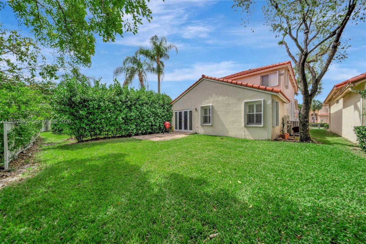 1653 SW 158th Ter, Pembroke Pines, FL 33027 Photo