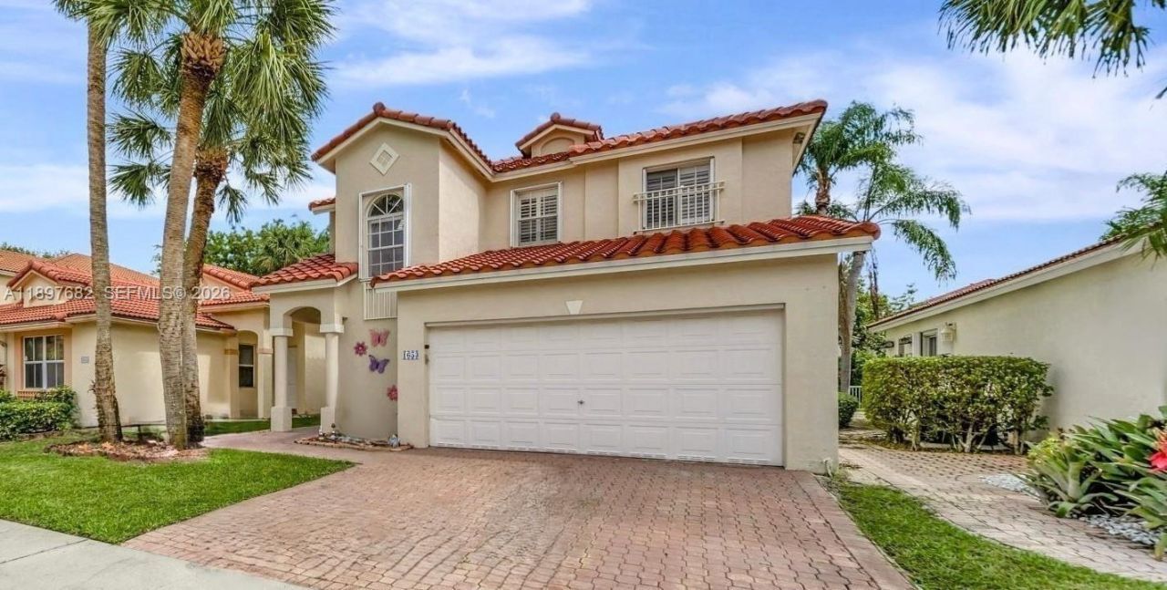 1653 SW 158th Ter, Pembroke Pines, FL 33027 Photo