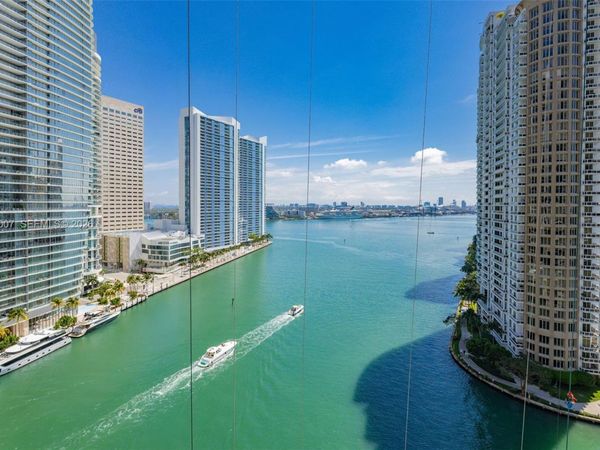 465 Brickell Ave, Unit 1602, Miami, FL 33131