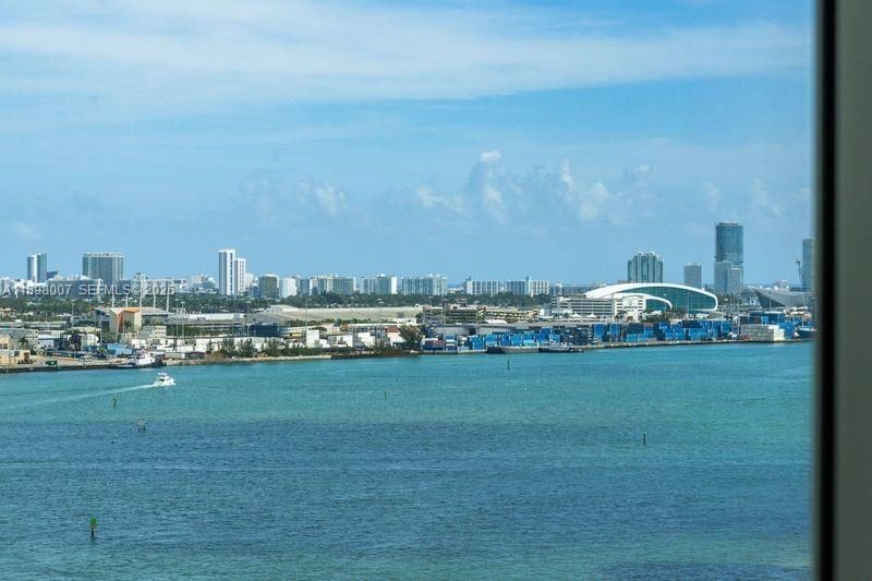 465 Brickell Ave, Unit 1602, Miami, FL 33131 Photo