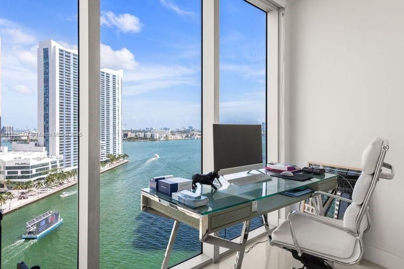 465 Brickell Ave, Unit 1602, Miami, FL 33131 Photo