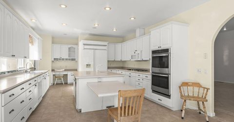 5700 Twin Springs Road, Reno, NV 89510 Photo