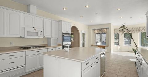 5700 Twin Springs Road, Reno, NV 89510 Photo