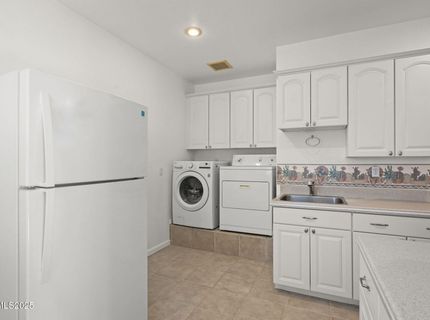 5700 Twin Springs Road, Reno, NV 89510 Photo