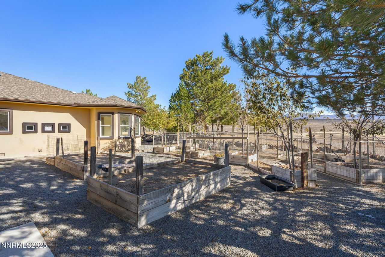 5700 Twin Springs Road, Reno, NV 89510 Photo