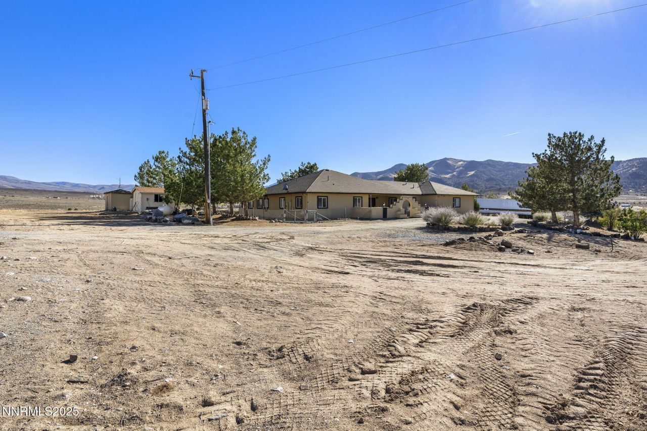 5700 Twin Springs Road, Reno, NV 89510 Photo