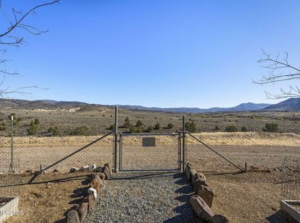 5700 Twin Springs Road, Reno, NV 89510 Photo