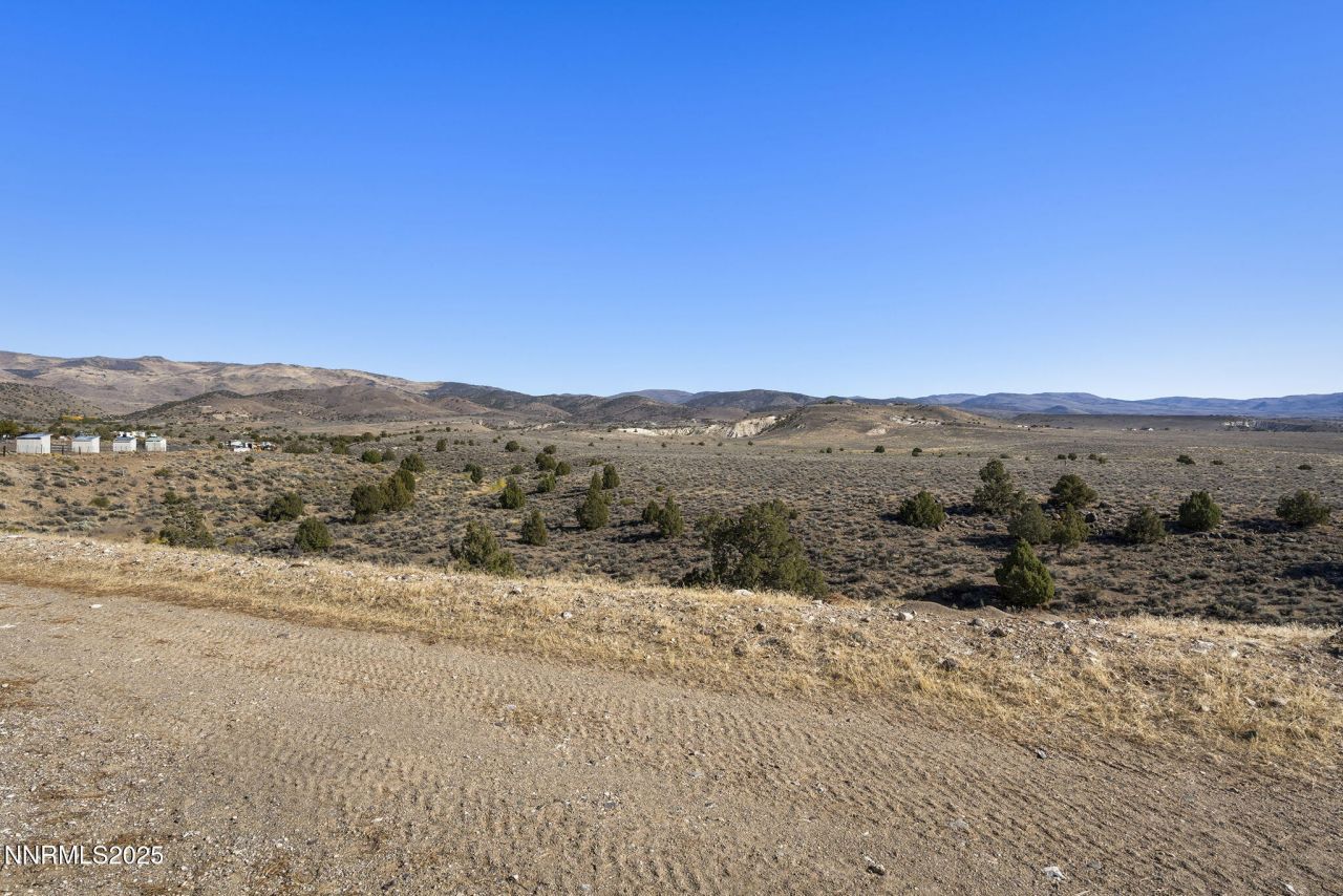 5700 Twin Springs Road, Reno, NV 89510 Photo