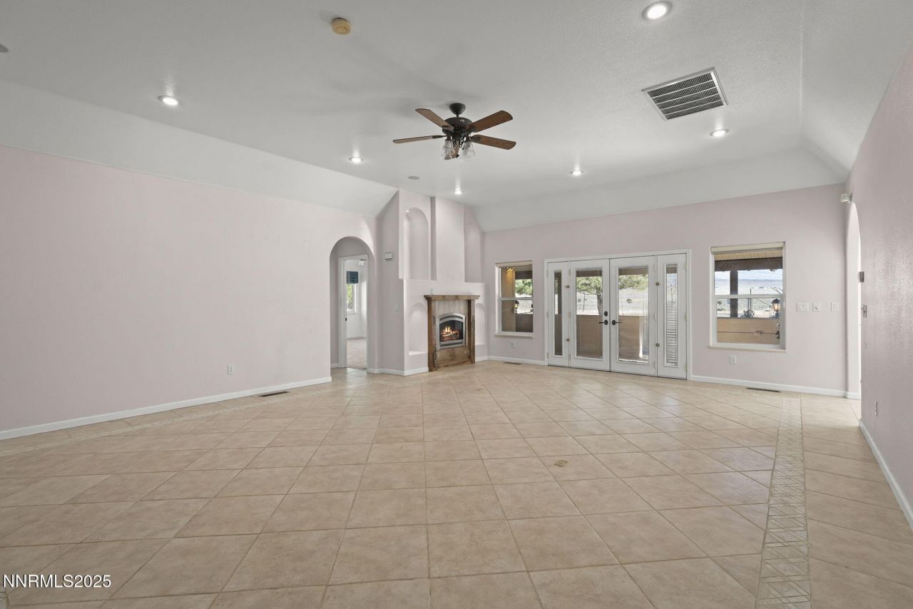 5700 Twin Springs Road, Reno, NV 89510 Photo