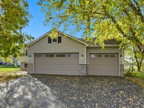 726 7th Street N, Montrose, MN 55363