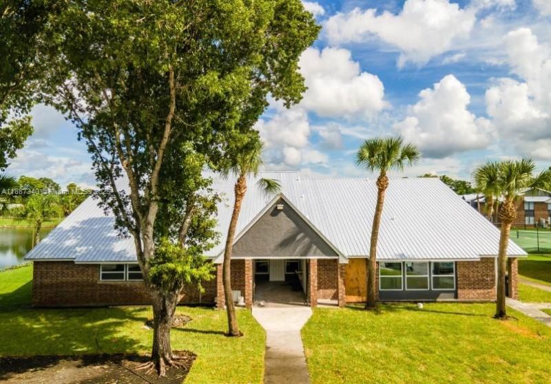 2000 S Main Street, Unit 000, Belle Glade, FL 33430 Photo